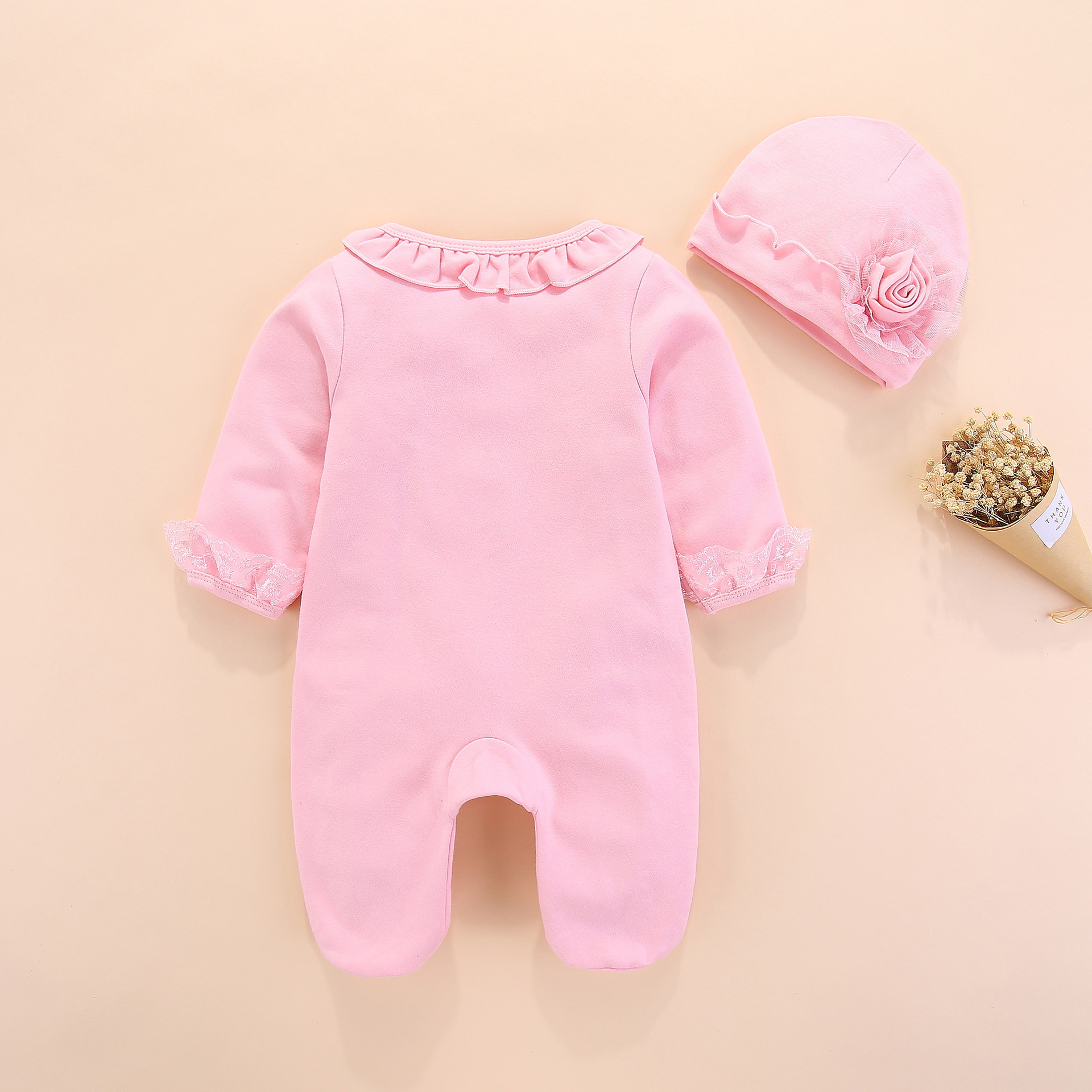 Salopeta Roz Fetite cu Caciulita Maria